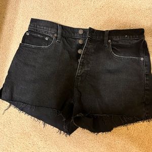Abercrombie high rise mom shorts